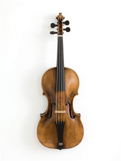 Mozart’s violin and viola star at Jordan Hall - The Boston Globe