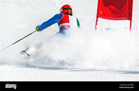 Super giant slalom hi-res stock photography and images - Alamy