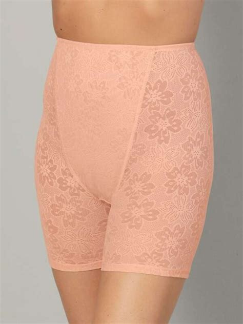 Miederhose Aus Weicher Spitze In Floraler Optik Harmony Nude Ansehen