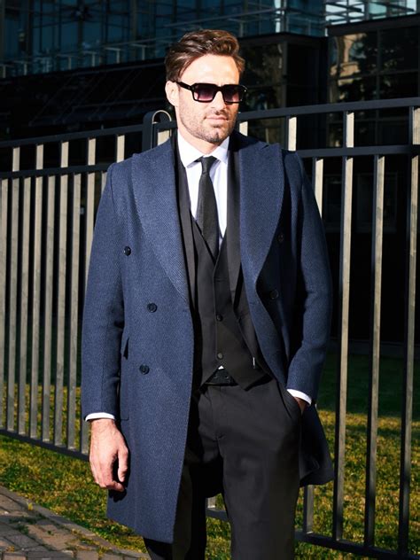 Пальто купить в Санкт-Петербурге в интернет-магазине недорого с примеркой