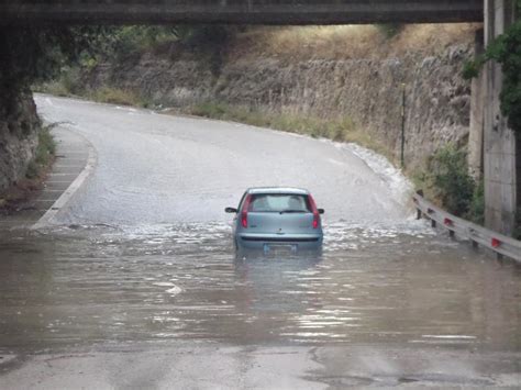 Meteo In Arrivo La Burrasca Di Fine Estate Violenti Temporali E