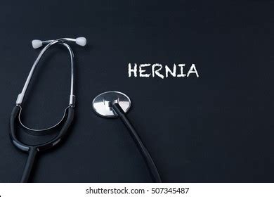 13 imágenes de Perineal hernia Imágenes fotos y vectores de stock