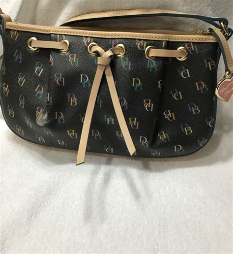 Dooney And Bourke Handbags On Mercari Dooney Bourke Handbags Dooney