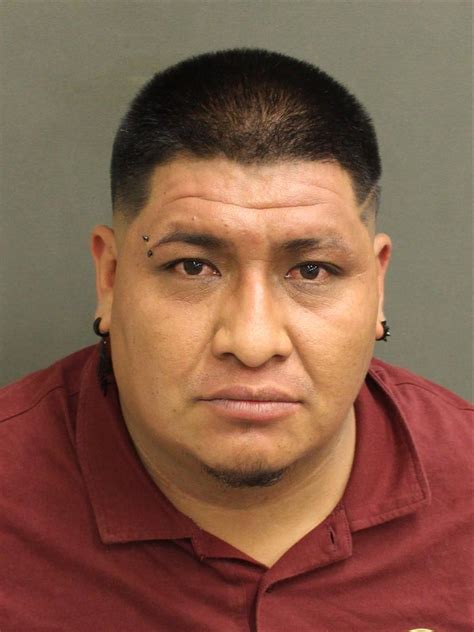 HUGO CESAR CASTILLOCONTRERAS Mugshot