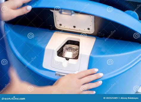 Insemination Process Of The Egg By Embryologist Stock Image Image Of