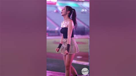 촉촉한 불티 🔥 목나경 치어리더 Mok Nakyeong - YouTube