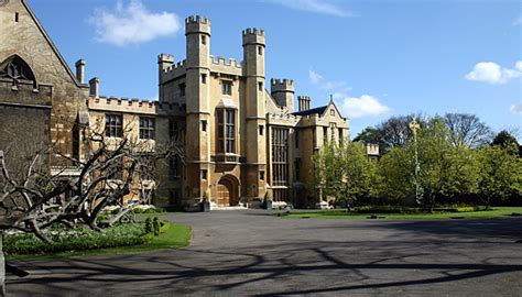 About Lambeth Palace