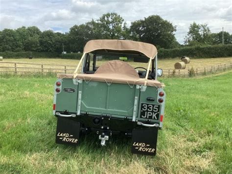 88 Extended Bikini Top Canvas Hood AWT Trim Centre