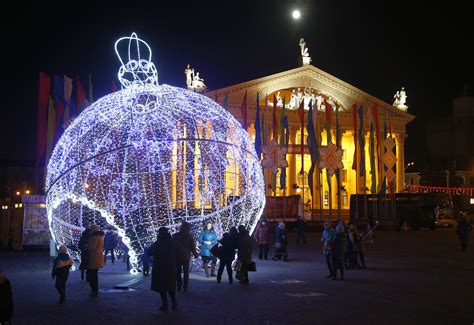 Photos Christmas Around The World Kval