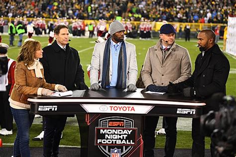 ESPN's Suzy Kolber on Why 'Monday Night Football' Is 'More Than a Game ...