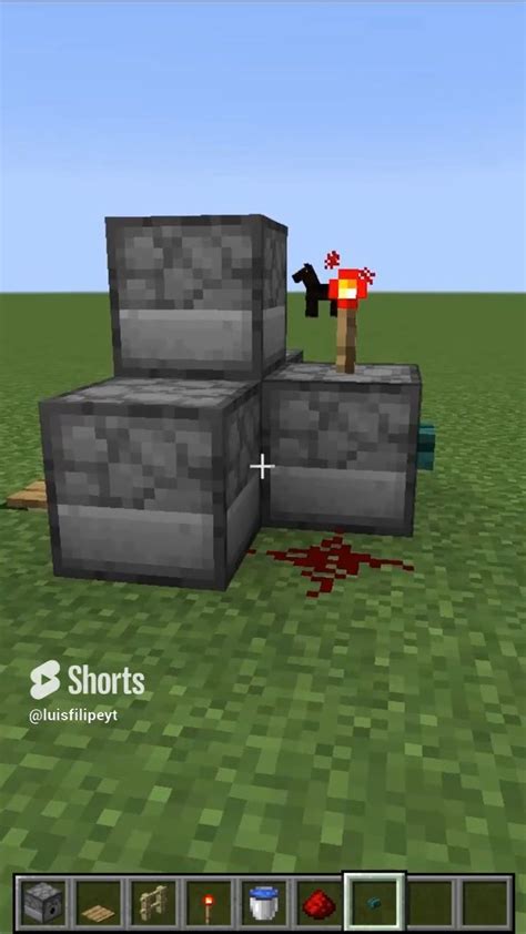 How To Make A Trapped Chest Pitfall Trap Minecraft Pe Artofit