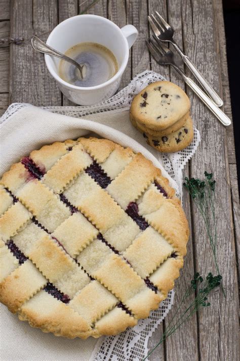 Crostata Con Crema Frangipane E Lamponi Fiordipistacchio