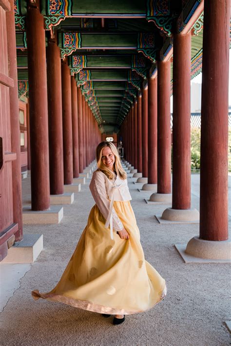 Renting A Hanbok And Visiting Gyeongbokgung Palace In Seoul Korea