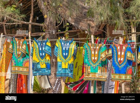 Souvenirs Am Diani Beach Kenia Stockfotografie Alamy