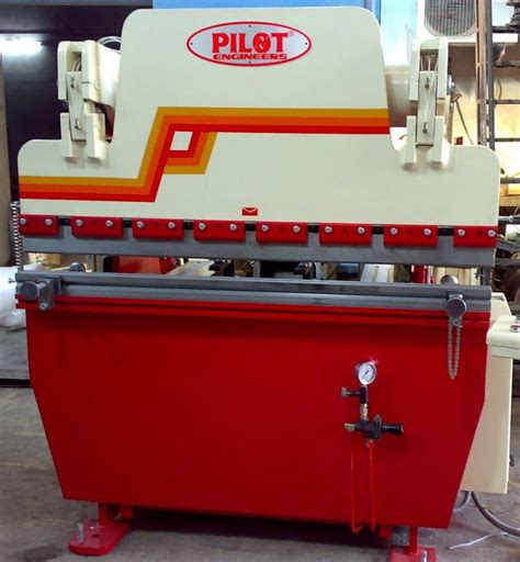 Pilot Mild Steel Hydraulic Sheet Bending Machine Capacity Ton