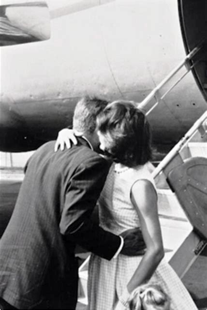 Jackie And Jack Hug And Kiss Goodbye Jackie Kennedy Kennedy John F Kennedy