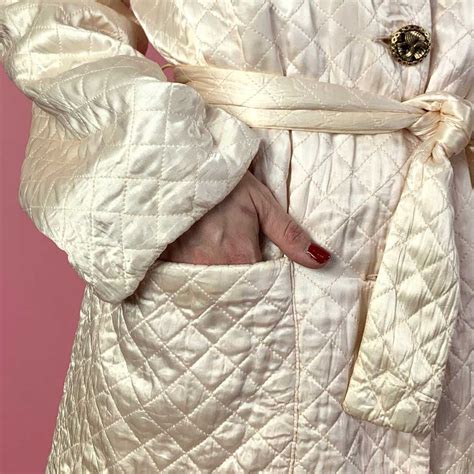 1940s Blush Pink Quilted Satin Robe Gem