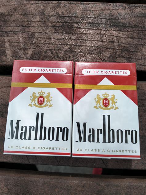 Scored These In 20 Bucks Are These The Original Marlboro 56 Off