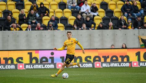 Saisonaus F R Kyrylo Melichenko Sportgemeinschaft Dynamo Dresden