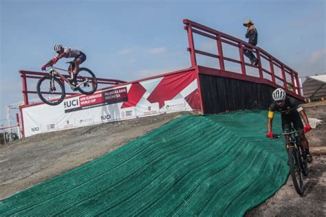 Foto Indonesia Tuan Rumah UCI MTB Eliminator World Cup 2022 Para