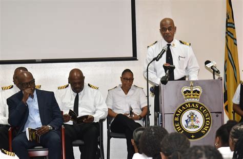 Bahamas Customs Excise Department Welcomes New Trainees Zns Bahamas