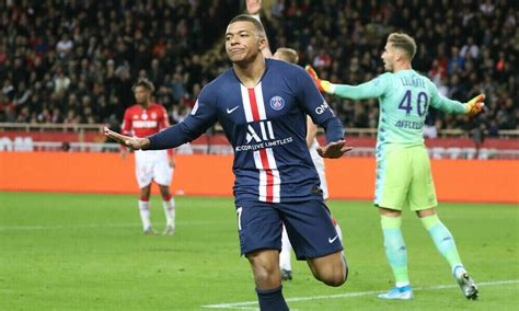 Ronaldinho Says Mbappe Could Win Ballon Dor With Psg Sports