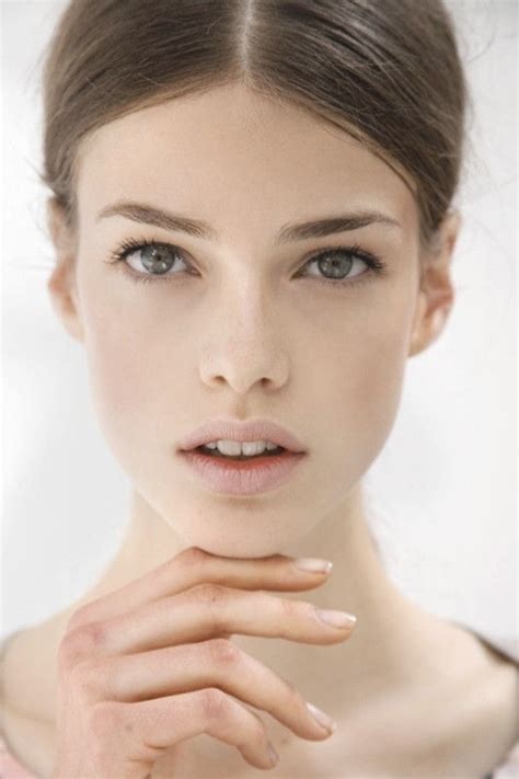 Gorgeous Nude Wedding Makeup Ideas Weddingomania
