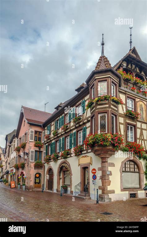 Old Picturesque Village Kaysersberg Hi Res Stock Photography And Images