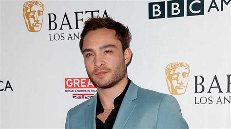 Otra Chica Acusa A Ed Westwick De Violarla Cuore