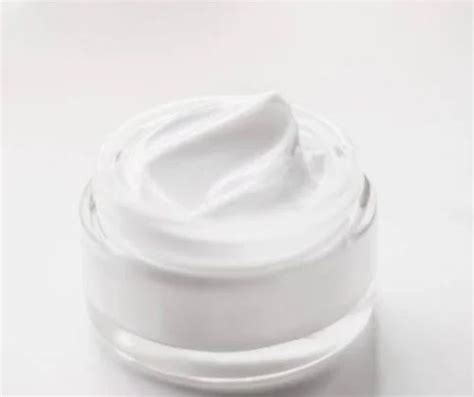 Perfect Radiance Fairness Day face Cream, 20 gm at Rs 179/piece in ...