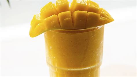 Calor Prepara Esta Refrescante Y Cremosa Agua De Mango Para Tu Fin De