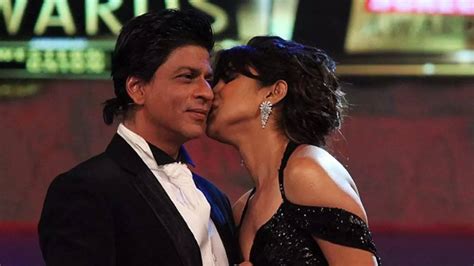 Ex Bf Jacket To Apologising To Fans When Shah Rukh Khan Priyanka