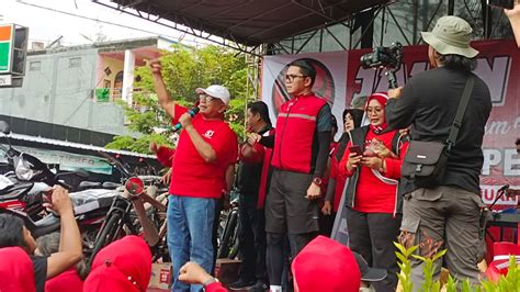 Rayakan Hut Partai Dpc Pdip Kabupaten Blitar Gelar Jalan Sehat Dan