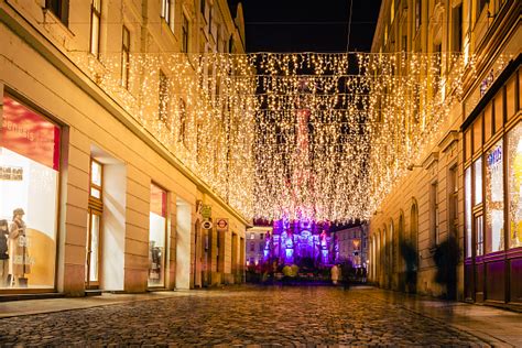 Jarmark Bożonarodzeniowy Ołomuniec 2024 Turystyczny portal