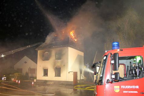 Sechtemer Weg Bornheim Feuer In Haus Hinweise Auf Brandstiftung