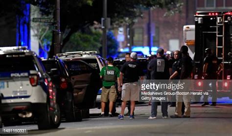 Boston Police Department Swat Team Photos Et Images De Collection