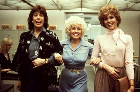 9 to 5: Dolly Parton, originals stars are in for reboot | EW.com