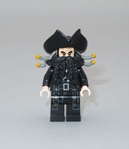 Lego Blackbeard Minifigure Pirates Of The Caribbean 4195 Queen Annes