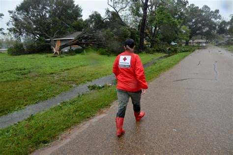 In The Wake Of Hurricane Harvey Red Cross Relief Efforts Underway