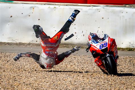 Alpinestarsin Airbag Puku Pelasti Motogp Kuljettaja Jorge Martinin