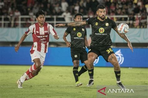 Persis Solo Sukses Kalahkan Barito Putera 2 1 ANTARA News