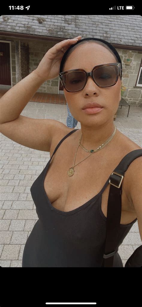 nipple. : r/Jasminecephasjones