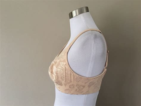 Bra C Wacoal Nude Tan Beige Brassiere Satiny Soft Cup Back Etsy