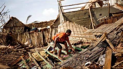 Madagascar Le Bilan Officiel Du Cyclone Batsirai Passe Plus De