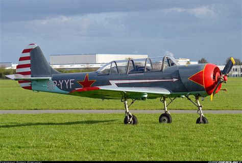 Yakovlev Bacau Yak 52 Untitled Yak Team Wümme Aviation Photo