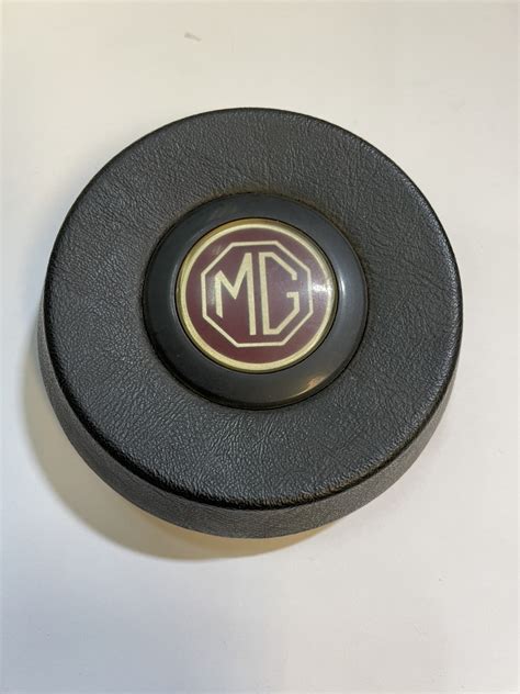 MGB MG Midget Steering Wheel Center Pad With Emblem NOS BHA4979 31G1039