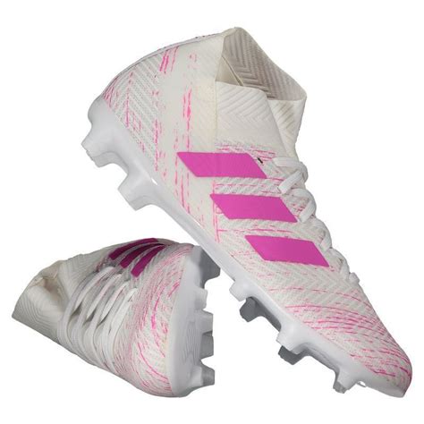 Chuteira Branca E Rosa - Chuteira Adidas Nemeziz 18.3 FG Campo Branca e Rosa -FutFanatics