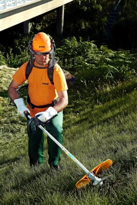 Roçadeira STIHL Modelos preços e TUDO SOBRE 2025