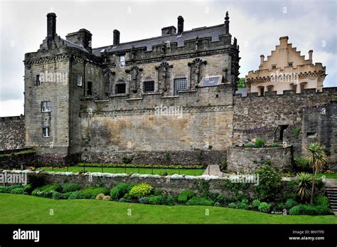 Castle gardens in front of the Prince's Tower at Stirling Castle ...