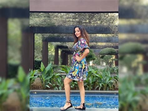 Actress Monalisa Shared Bold Photoshoot In Printed Frok On Instagram Gone Viral On Internet